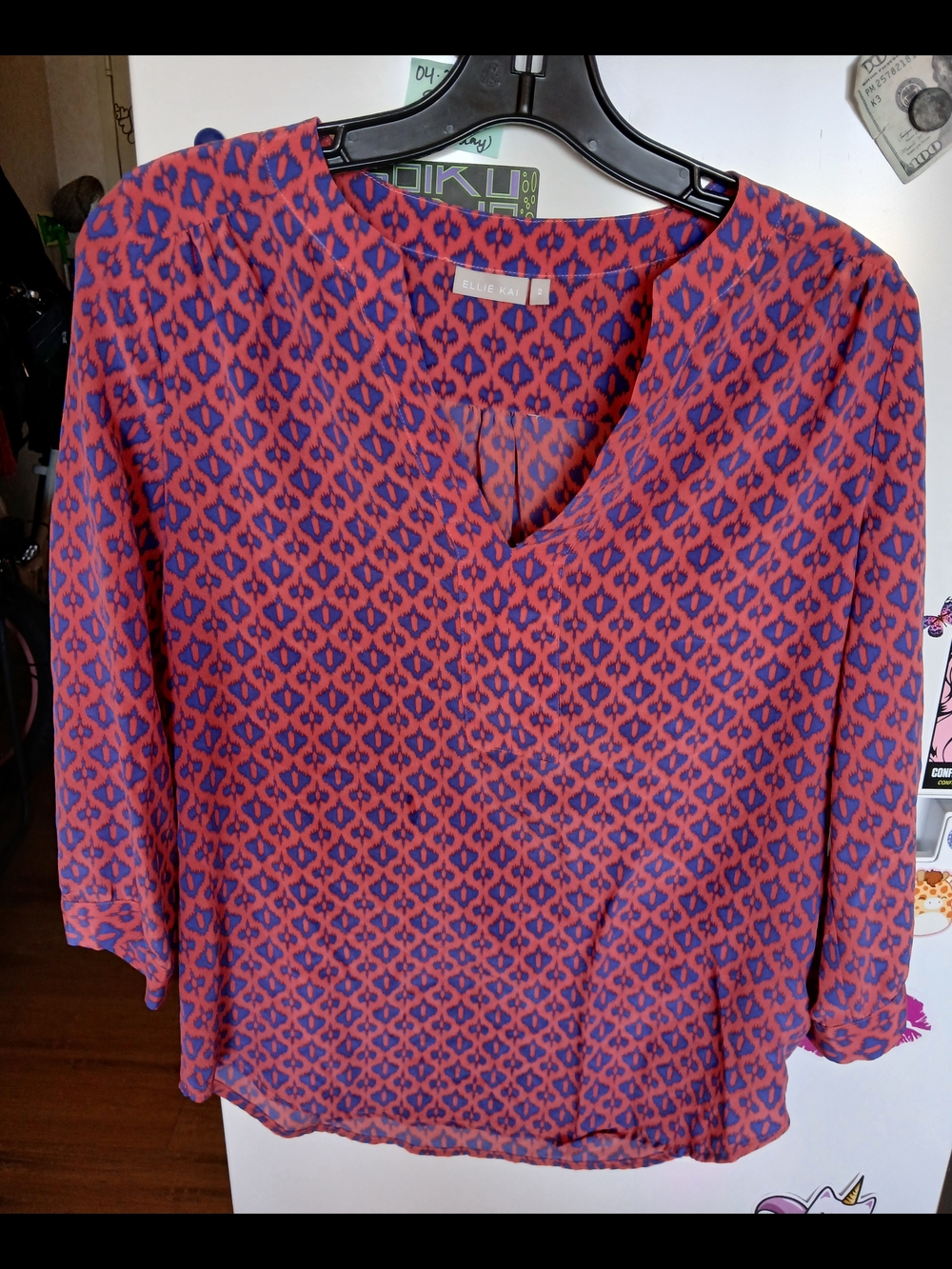 Ellie Kai Pink & Blue Patterned V-Neck Blouse